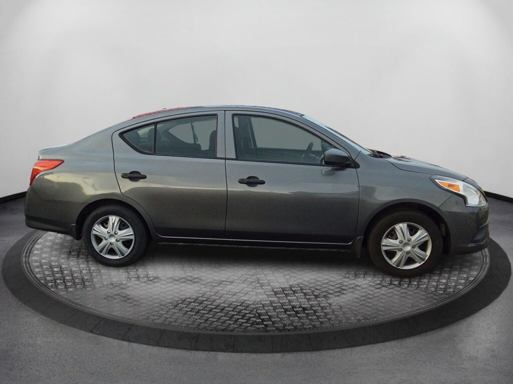 2016 Nissan Versa S