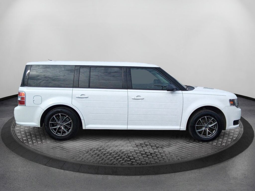 2017 Ford Flex SE