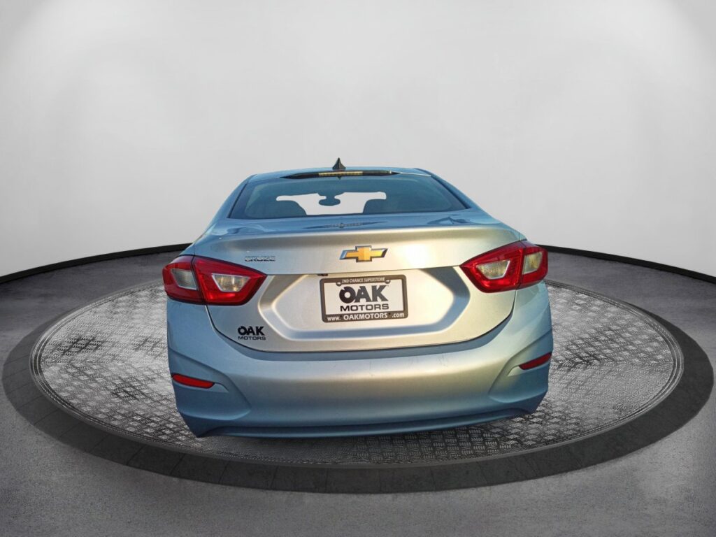 2018 Chevrolet Cruze LS