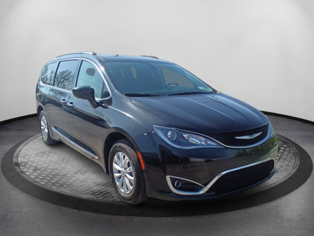 2019 Chrysler Pacifica Touring L