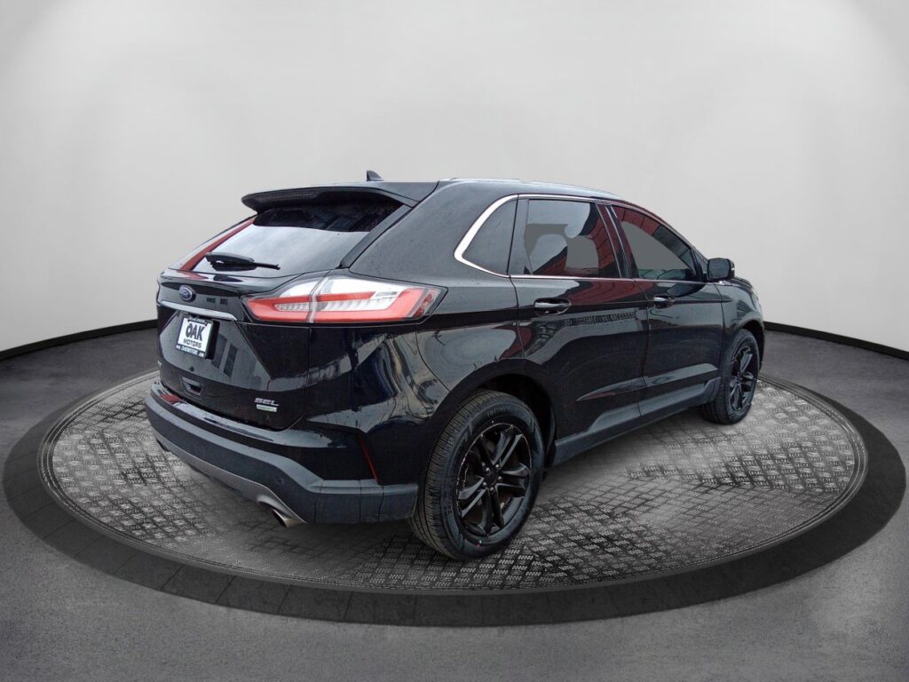 2020 Ford Edge