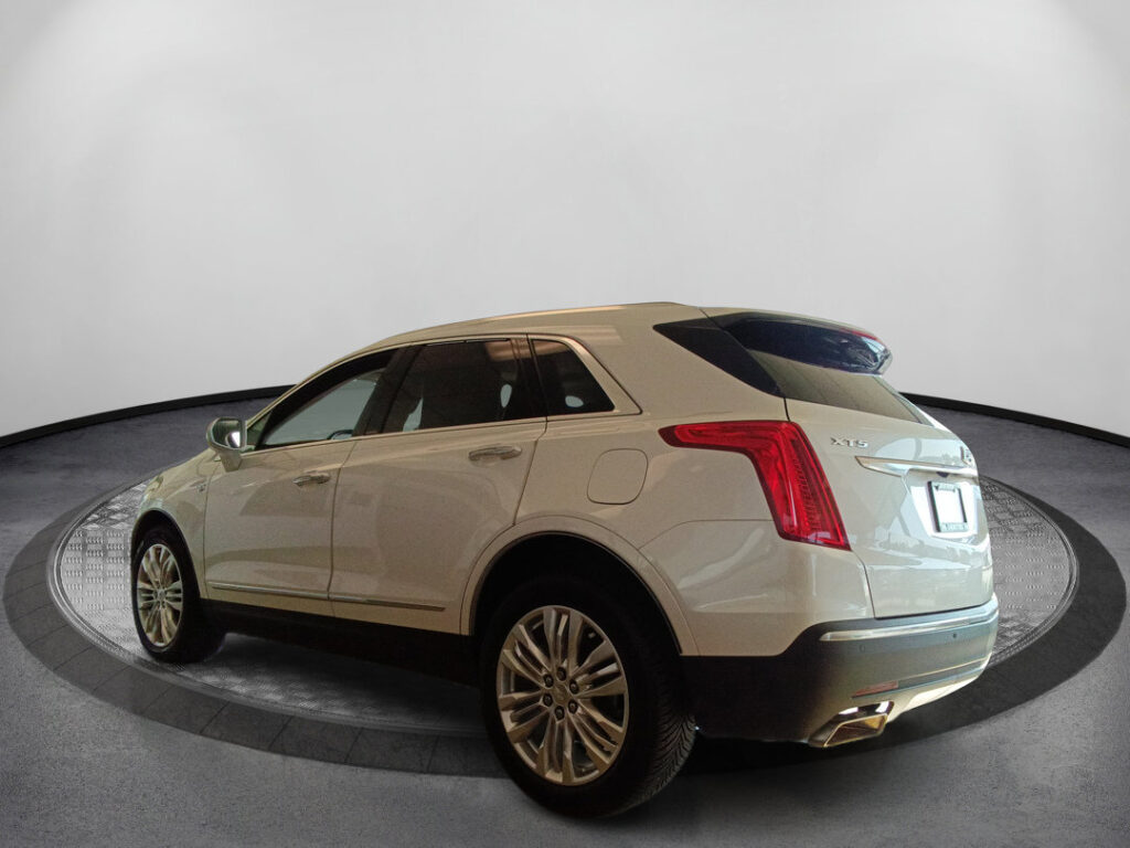 2018 Cadillac XT5 Premium Luxury FWD