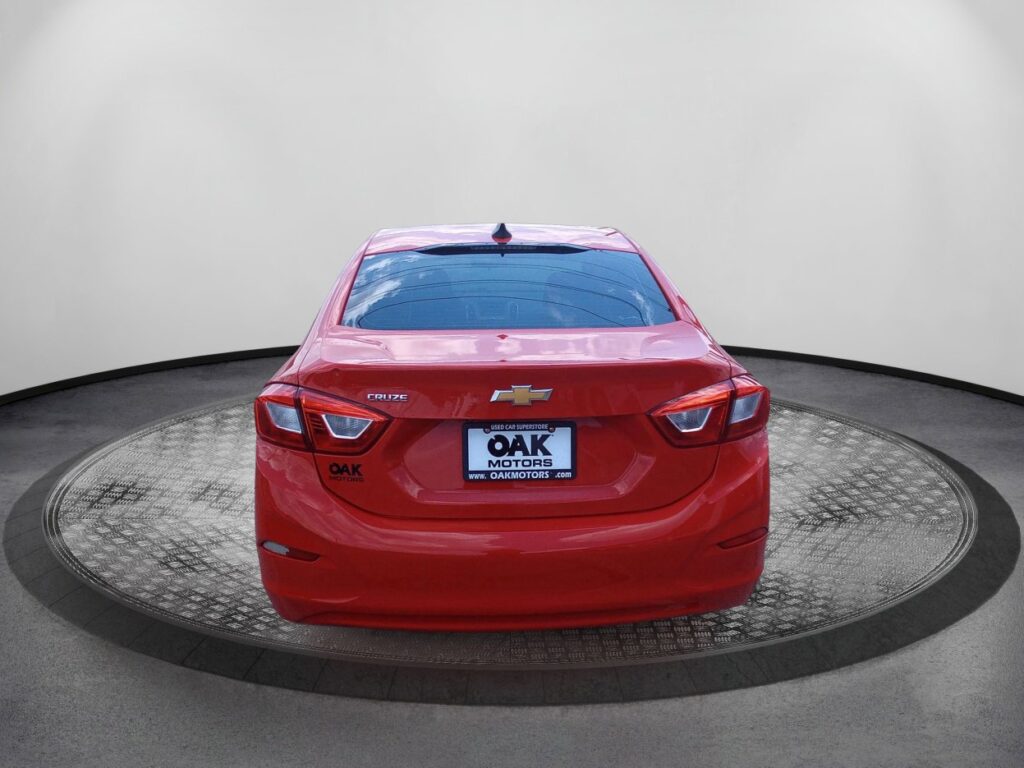 2018 Chevrolet Cruze LS