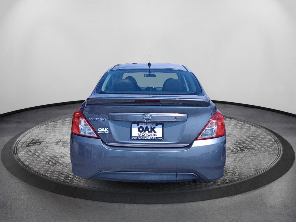 2017 Nissan Versa Sedan S Plus