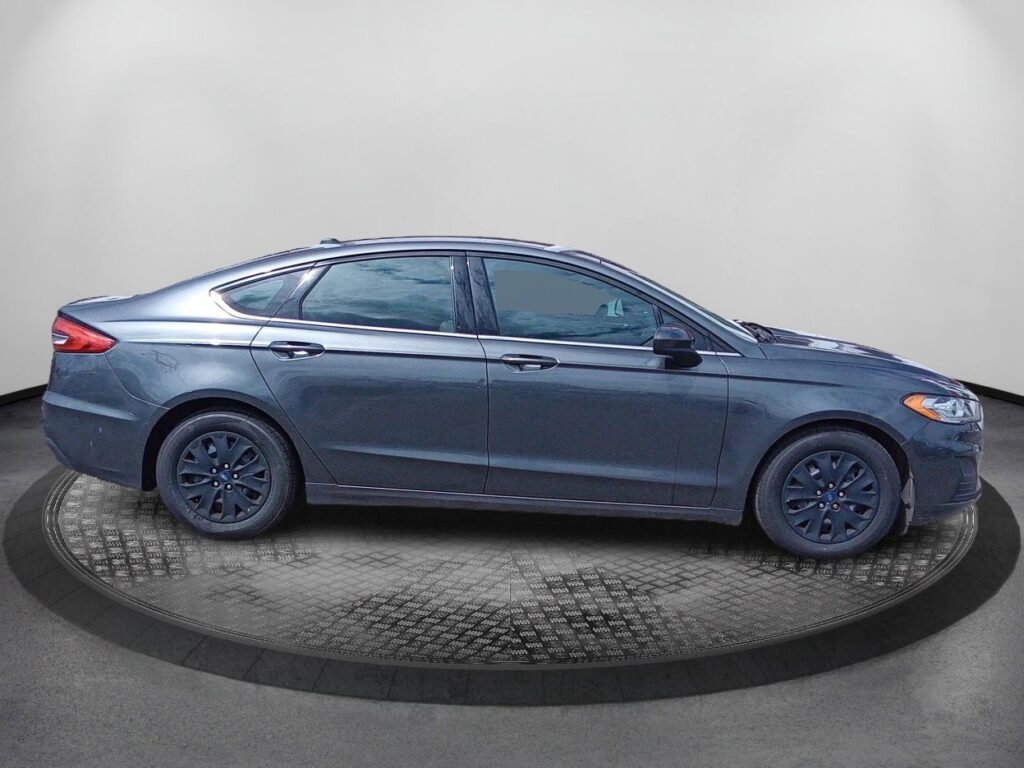 2019 Ford Fusion S