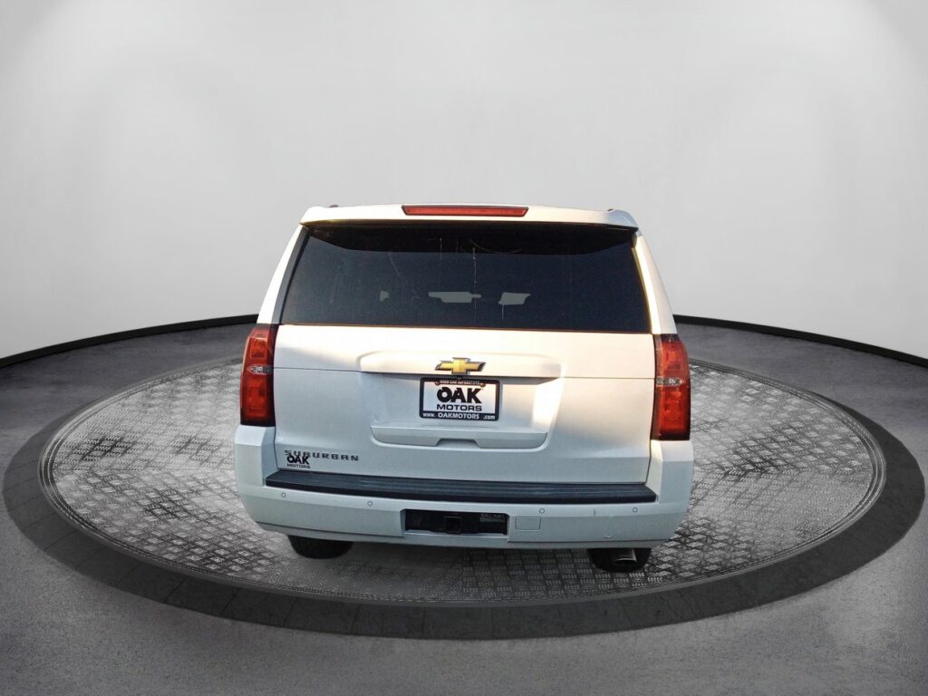 2017 Chevrolet Suburban LT