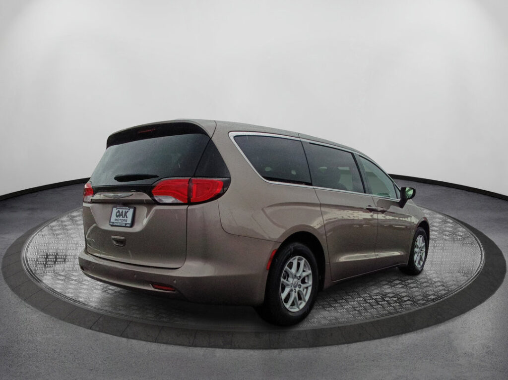2017 Chrysler Pacifica Touring
