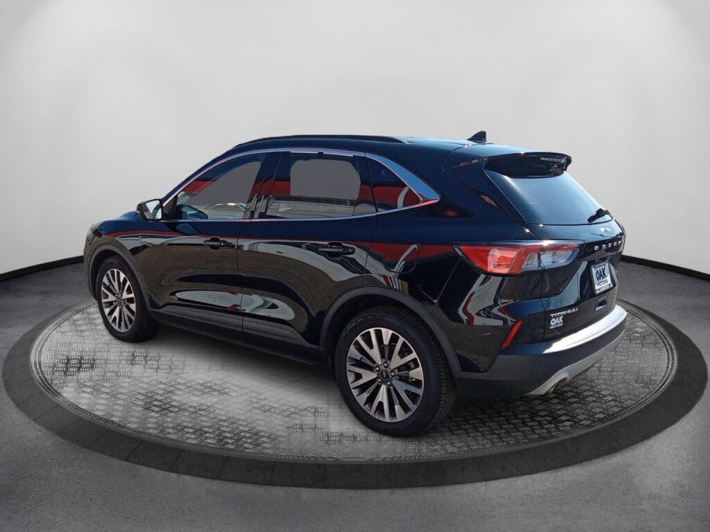2020 Ford Escape Titanium Hybrid