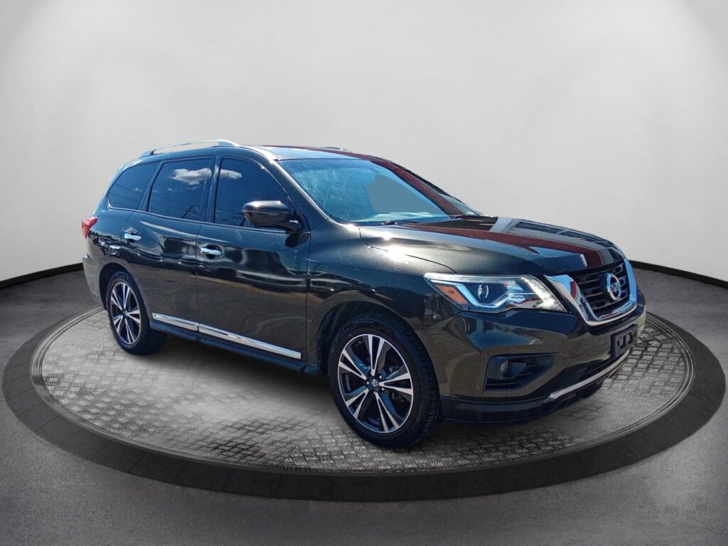 2017 Nissan Pathfinder Platinum