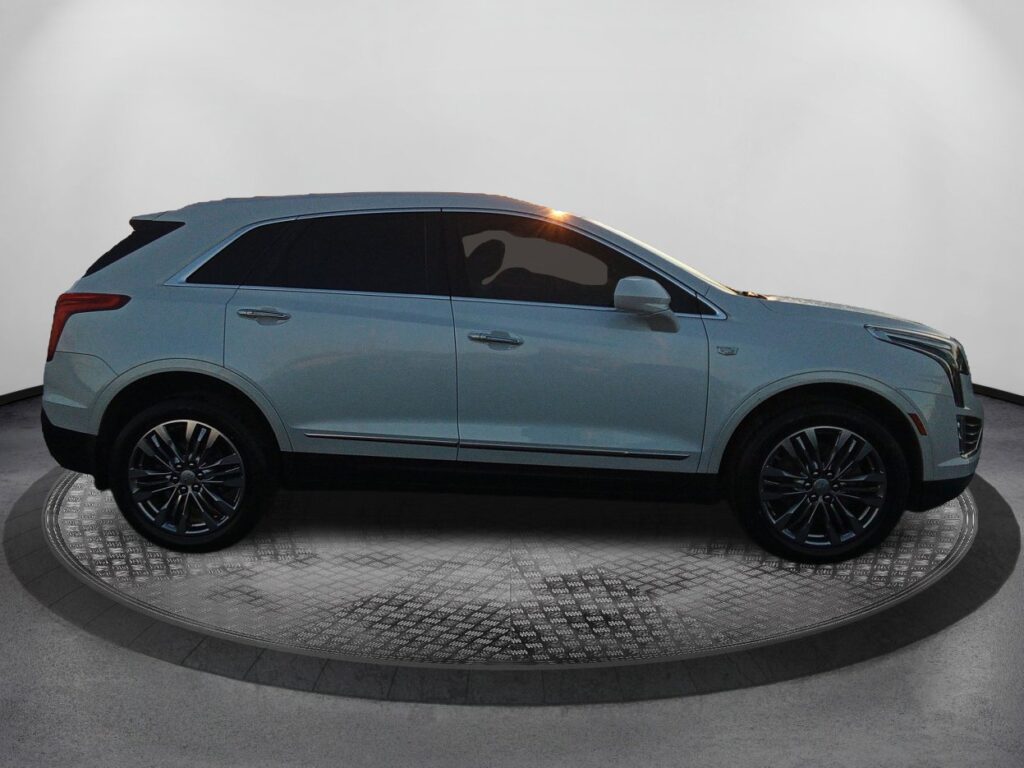 2017 Cadillac XT5 Premium Luxury FWD