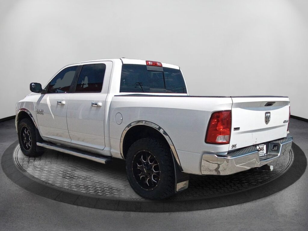 2017 Ram 1500 SLT