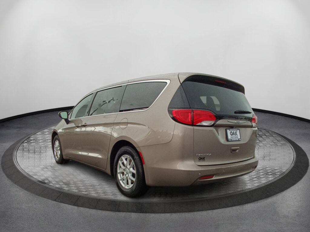 2017 Chrysler Pacifica Touring