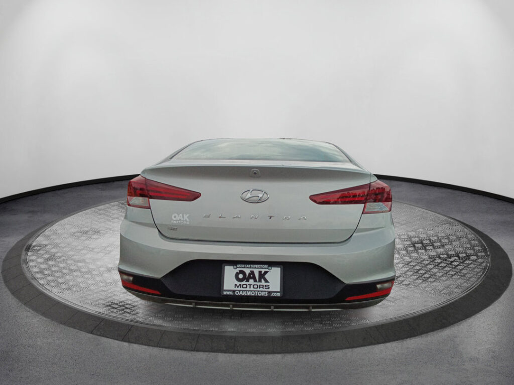 2020 Hyundai Elantra SE