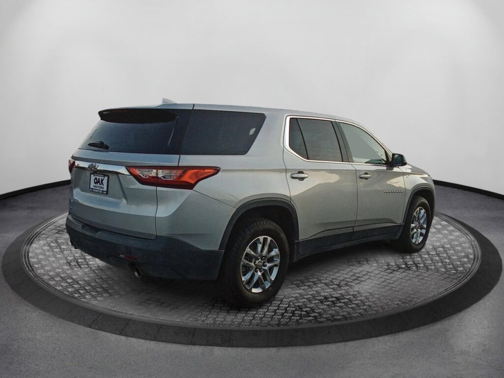 2021 Chevrolet Traverse LS