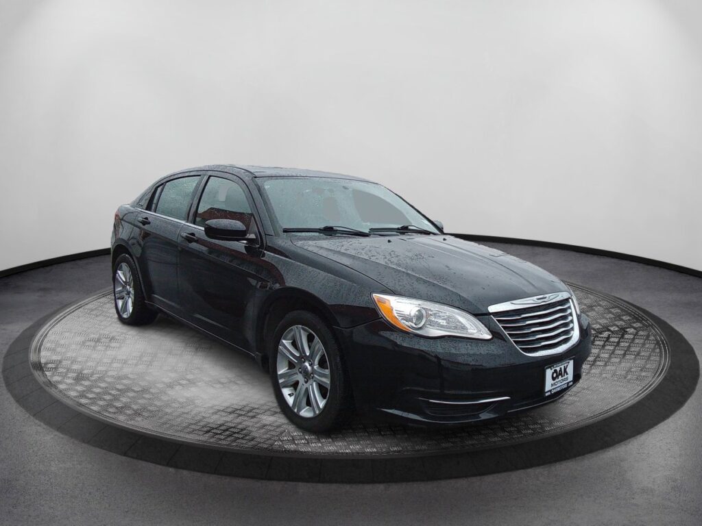 2013 Chrysler 200 Touring