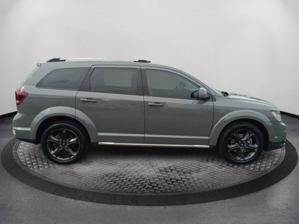 2020 Dodge Journey Crossroad