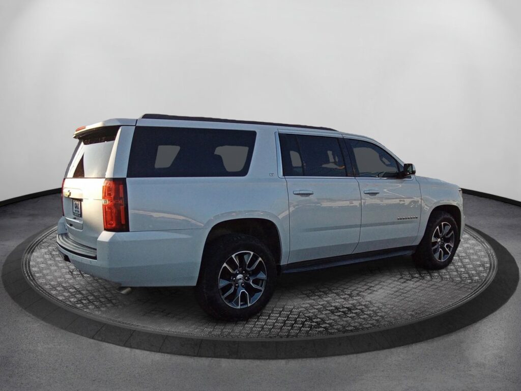 2017 Chevrolet Suburban LT