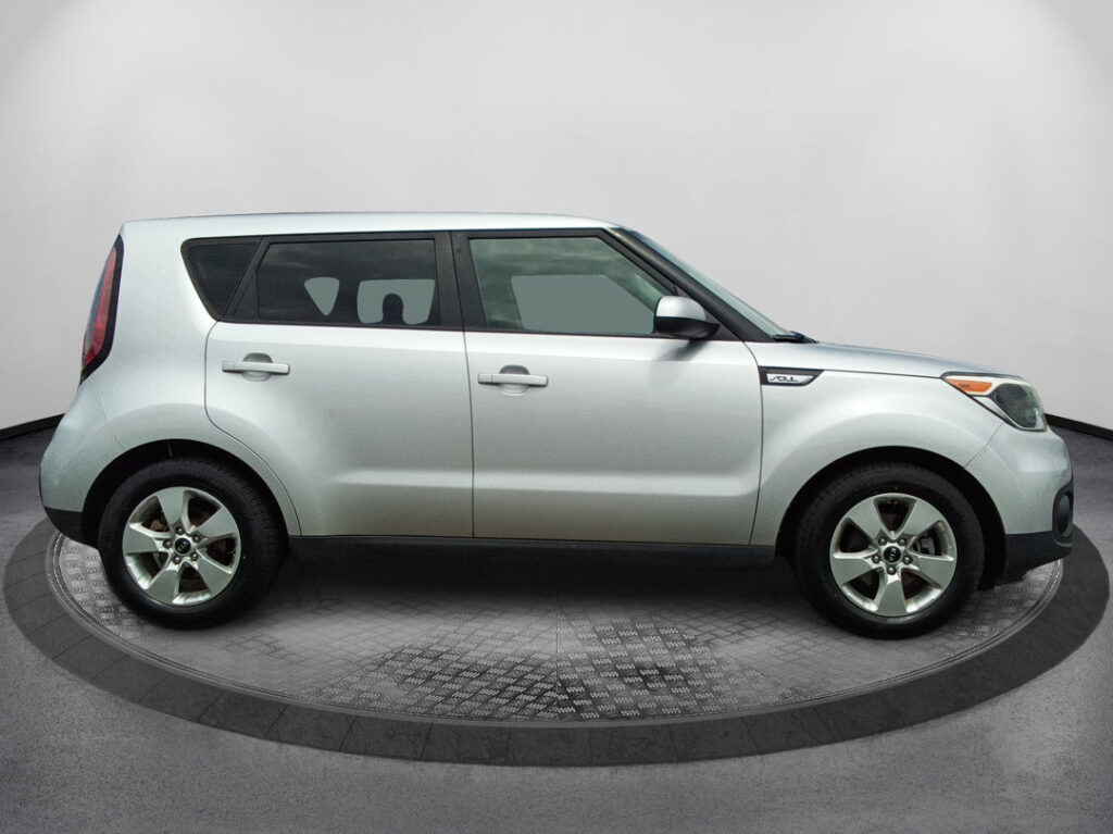 2017 Kia Soul Base